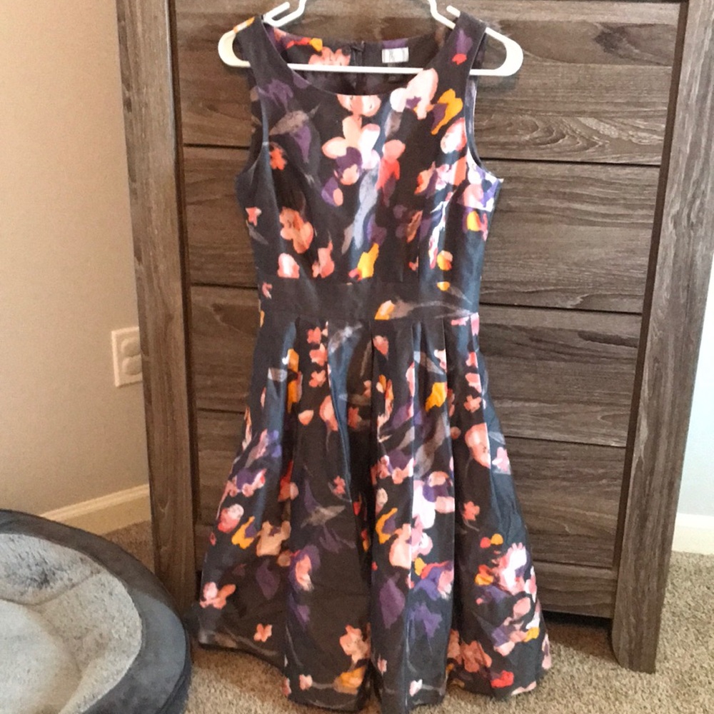 Floral H&M dress size 8